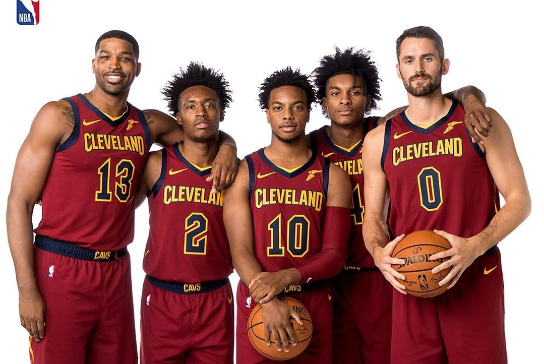 论更集中在 论更集中在